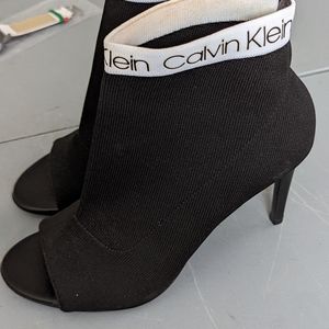 Calvin Klein Cloth Boots Open Toe Like New 7 1/2 Balance Menmade  China #8008344